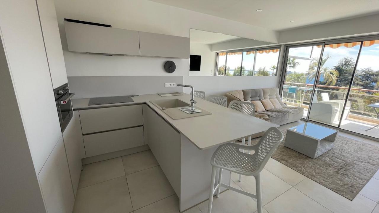 Appartement 2 Chambres Vue Mer Panoramique, Proche Croisette Cannes Vallauris Dış mekan fotoğraf