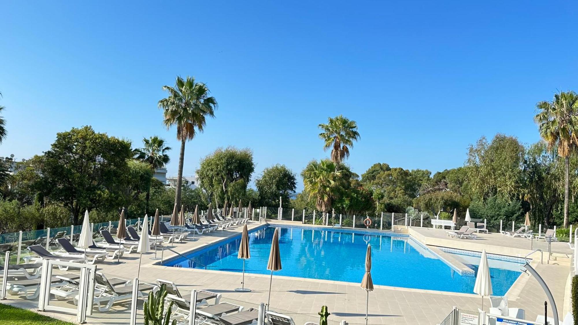 Appartement 2 Chambres Vue Mer Panoramique, Proche Croisette Cannes Vallauris Dış mekan fotoğraf