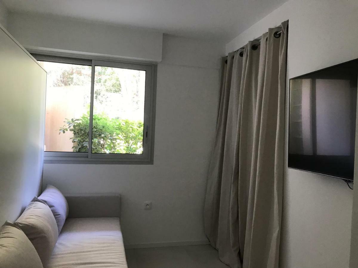 Appartement 2 Chambres Vue Mer Panoramique, Proche Croisette Cannes Vallauris Dış mekan fotoğraf